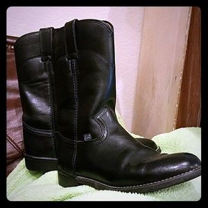 Basic Black Justin Boots